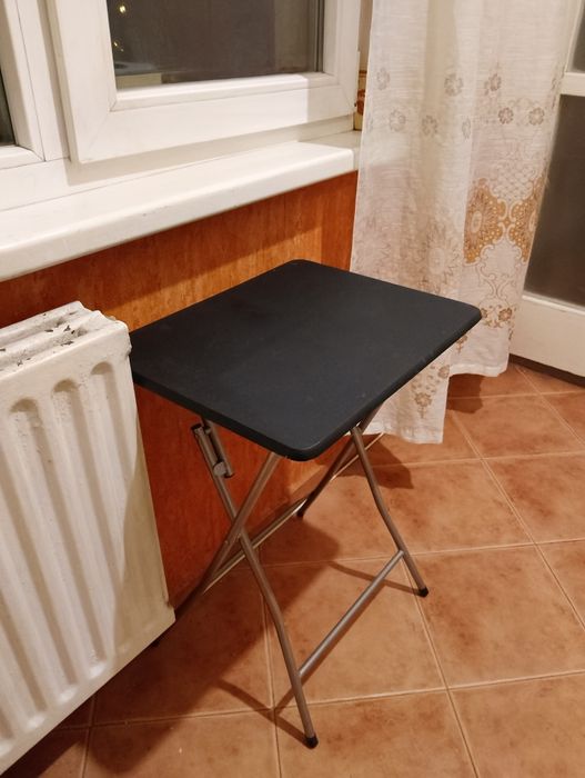 Сгъваема помощна масичка 48/38 см, и от ратан 65/45 см