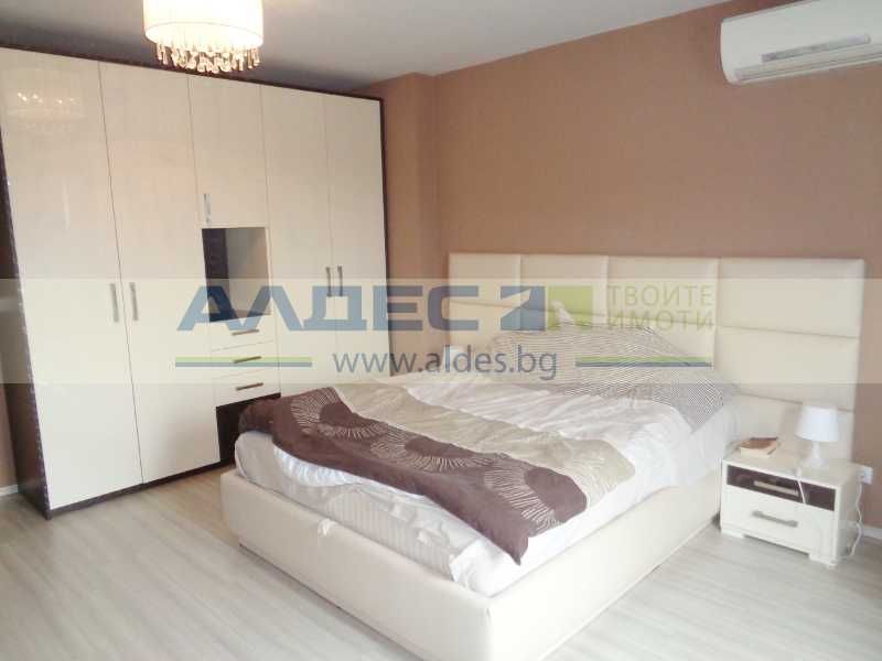 Дава се под наем Тристаен апартамент в София, Студентски град - 137 кв.м за 1000 € - Снимка #7