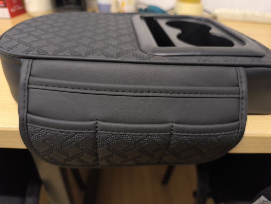 Универсална подложка за подлакътник