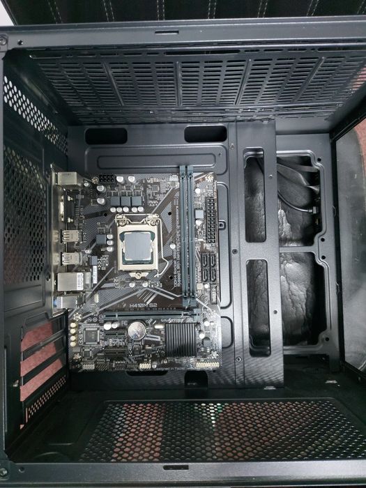 Компьютер в комплекте для игр