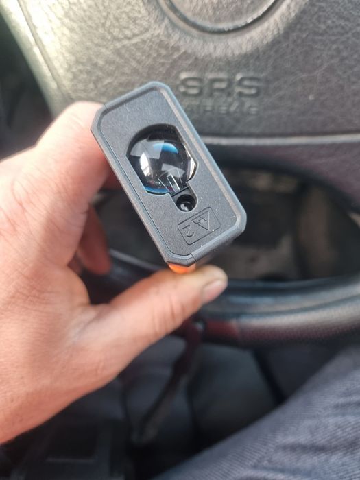 Продам лазерный дальномер новый с чехлом