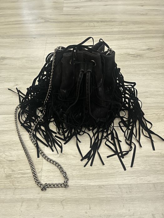 Дамска чанта с ресни Bershka