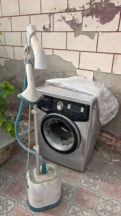 Рабочий отпариватель Tefal