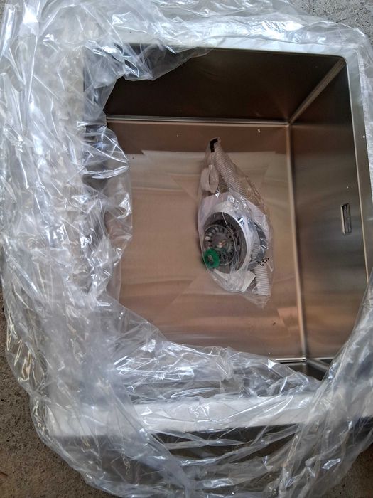 Кухненска мивка нова