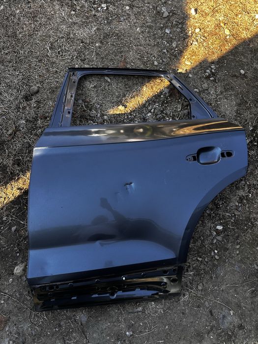 Ușă stânga spate audi q5.80a.