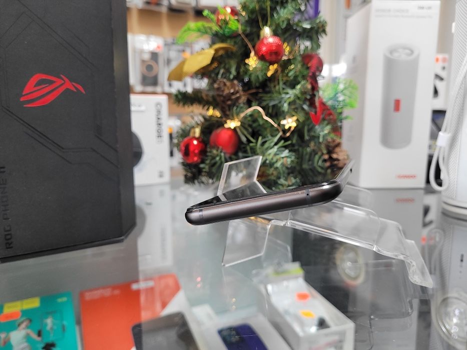 Magazin Rate Asus Rog 2 128/8GB stare f buna full box 6 Luni Garantie