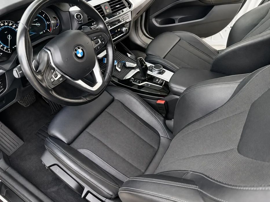 BMW X3 X drive ☑ Cameră marșalier ☑ Posibilitate Finanțare ☑