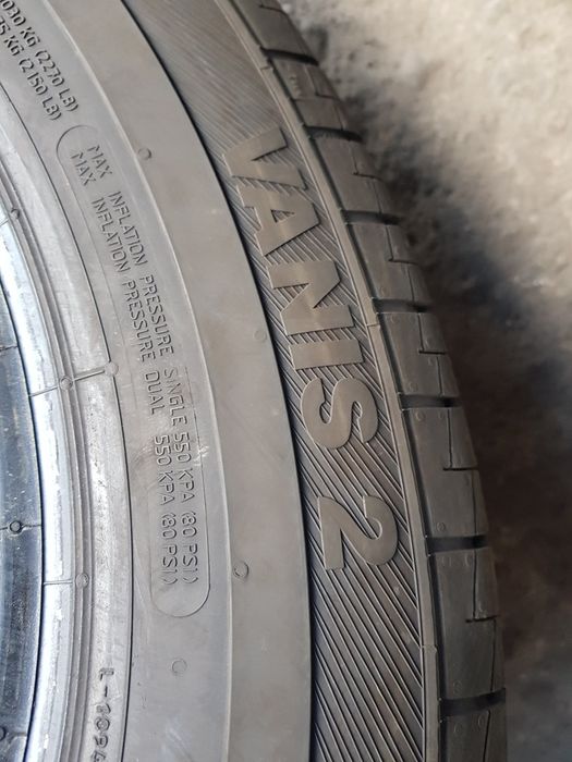 Бусови летни -2021г.-16цола-215/65-1бр.-80лв."BARUM "