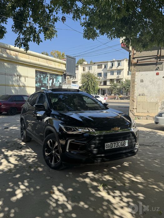 Tracker2 Primier Sotiladi