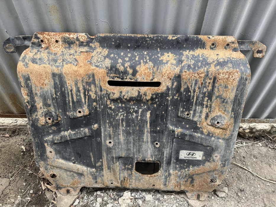 Хюндай Защита двигателя, картера. Дно