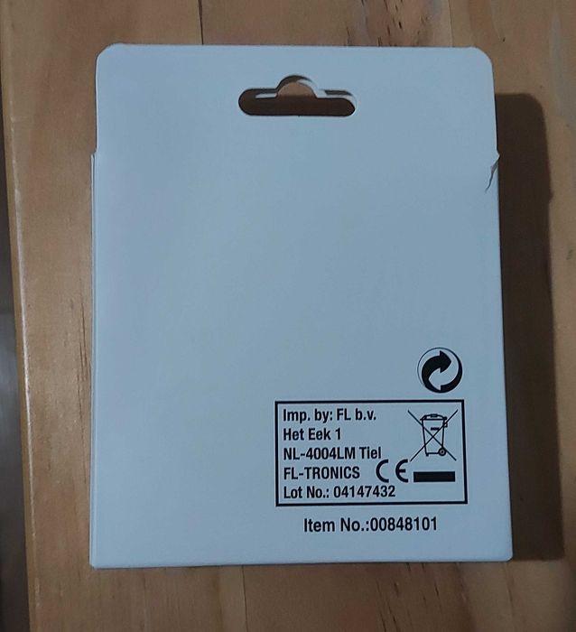 НОВА Смарт гривна Activity tracker - waterproof IP68