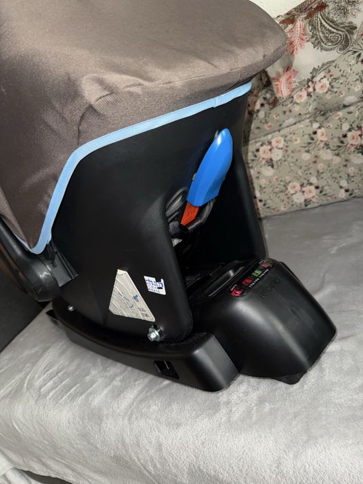 Scoica auto cu baza isofix