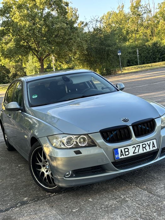 BMW E 90 163 CP an2005