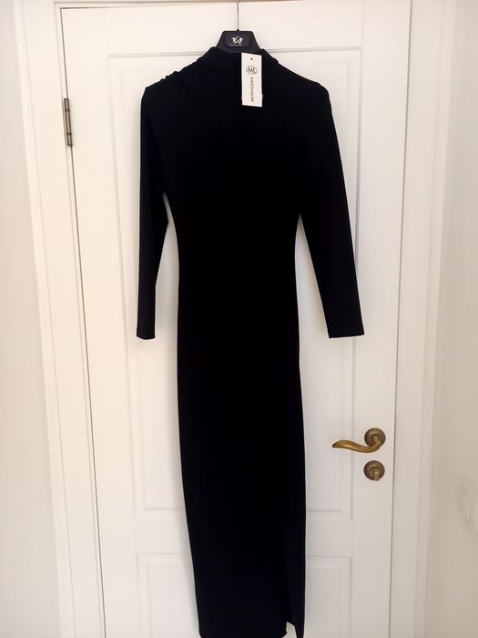 Продам новое платье