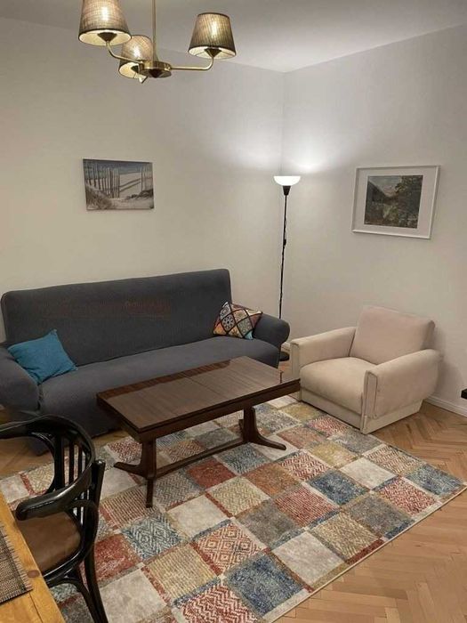 Дава се под наем Двустаен апартамент в София, Изток - 62 кв.м за 489.6 € - Снимка #2