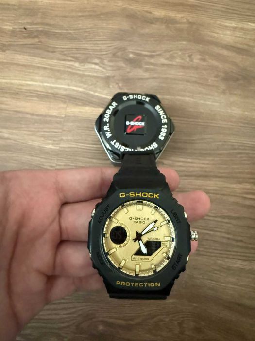 Часовници G-shock и Baby-G