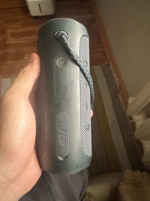 jbl flip 2 essential почти новый