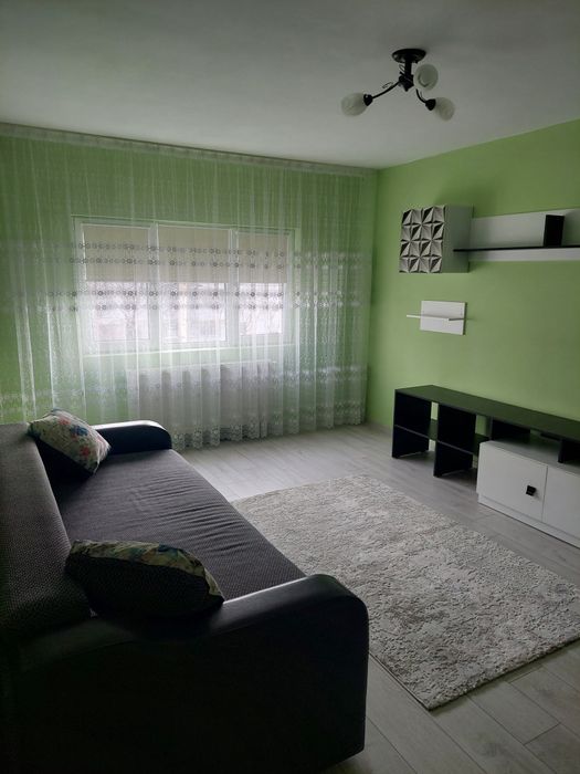 Apartament 3 camere.