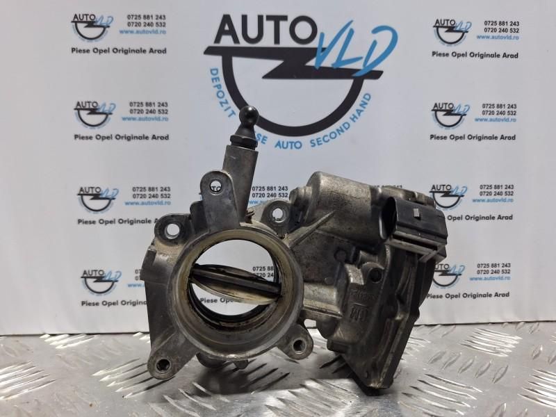 Clapeta acceleratie Opel Insignia A 2.0 CDTI A20DTH ; A20DT