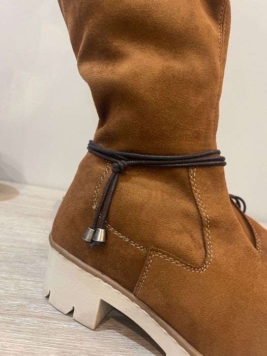 Vand cizme piele intoarsa Rieker, marime 38