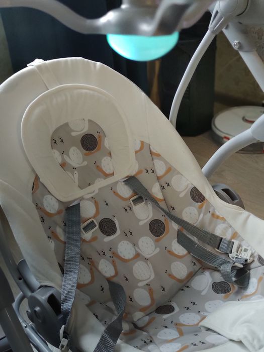 Качеля для малышей