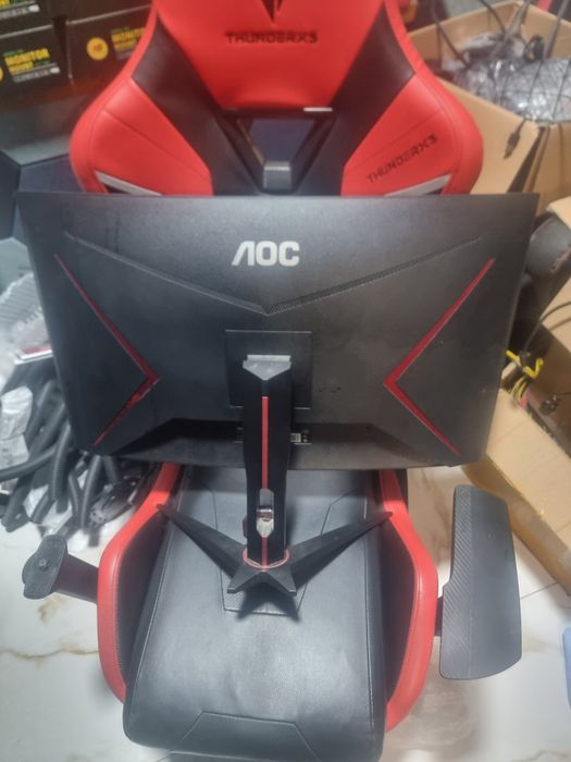 31.5" Монитор AOC C32G2ZE/BK черный 240 герц с коробкой не пользовалис