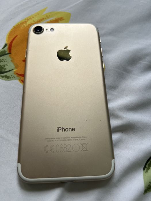 iPhone 7  32GB