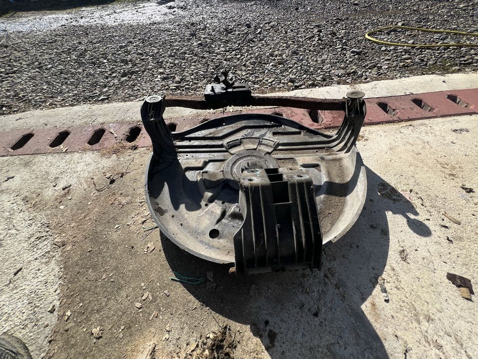 Dezmembrez BMW e46 compact M packet si BMW e46 sedan non facelift