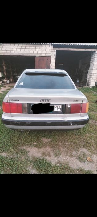 продам ауди 100 с4