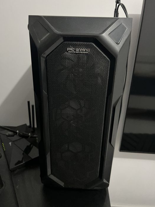 Vand PC Gaming Complet