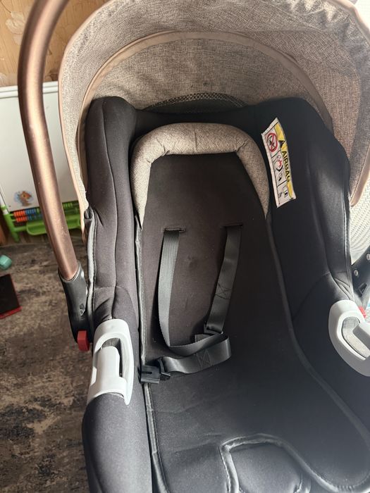 Продам автолюльку