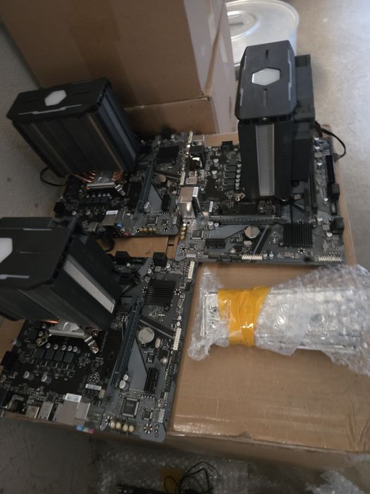 I5 12400f gigabyte h610m h  комлекты