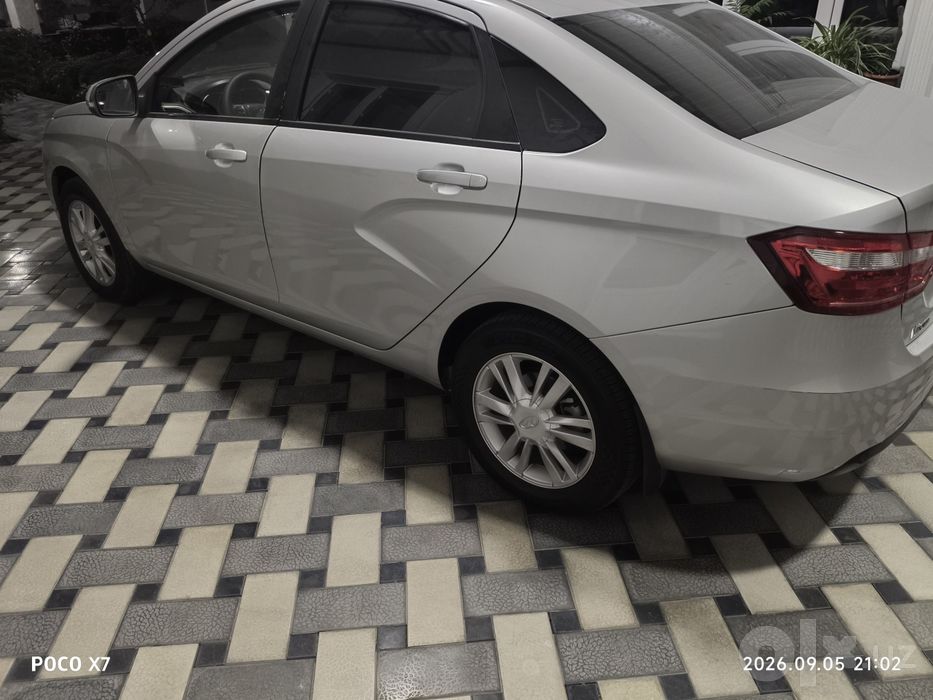 Lada vesta sotiladi