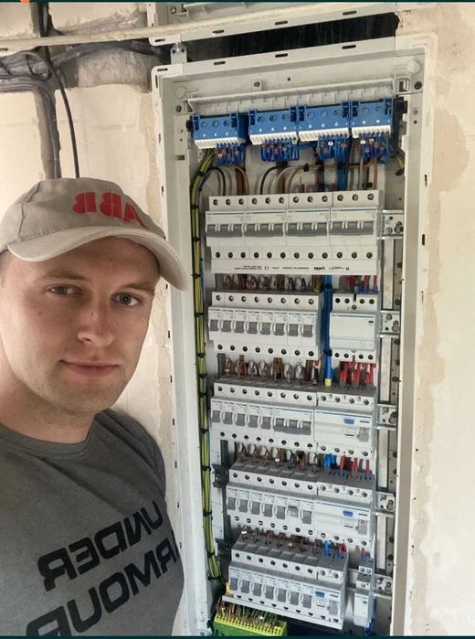 Электрик 24/7 недорого. Срочный вызов на дом. Электромонтажные работы