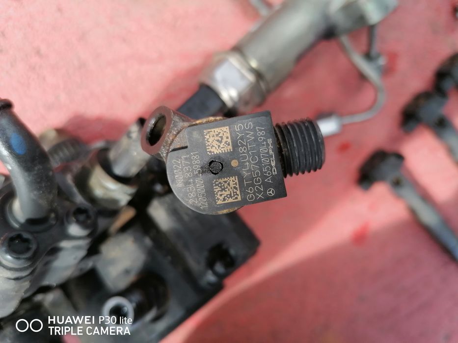 Kit injectoare pompă injecție, rampă injecție Mercedes c class W204,E5