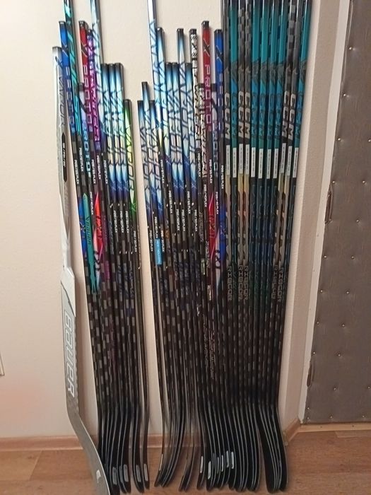 Клюшки  для игры в хоккей