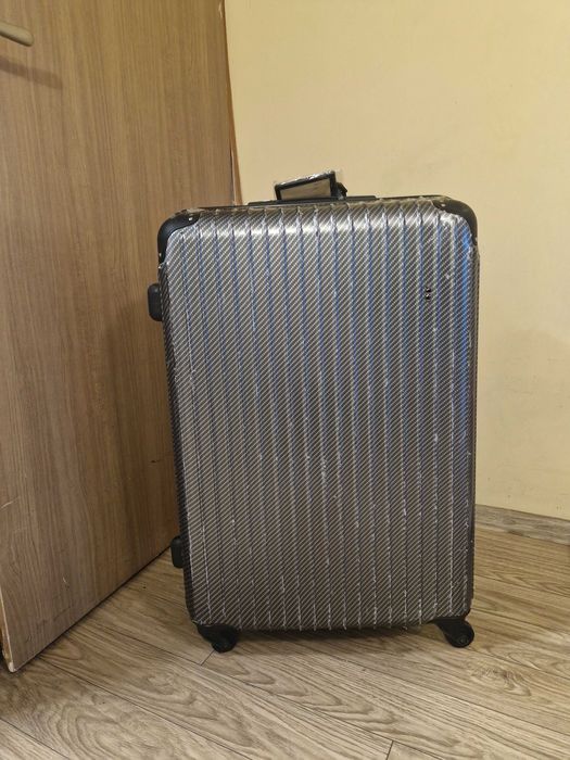 Куфар на фирмата Арт  (30×50×80)