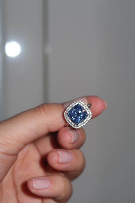 Кольцо Swarovski