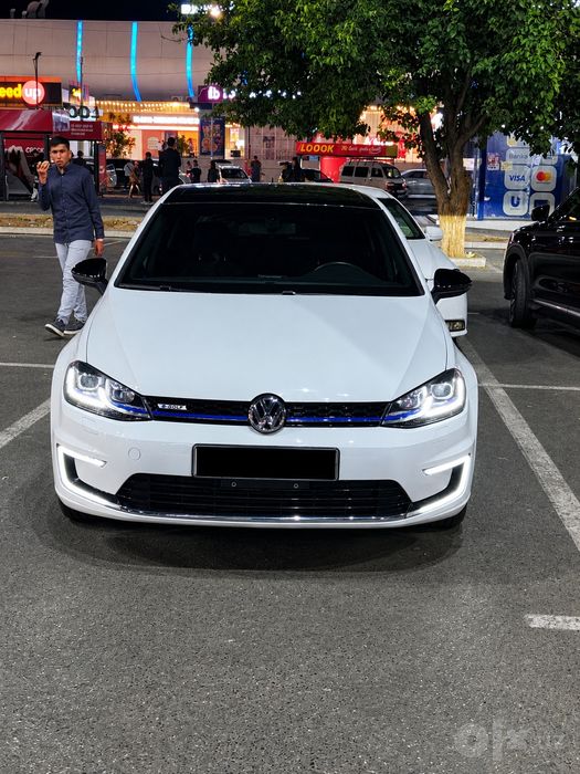 Volkswagen E-golf 2020