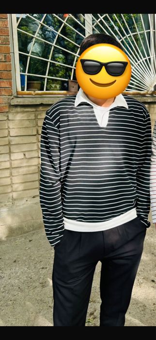 Продам свитшот поло