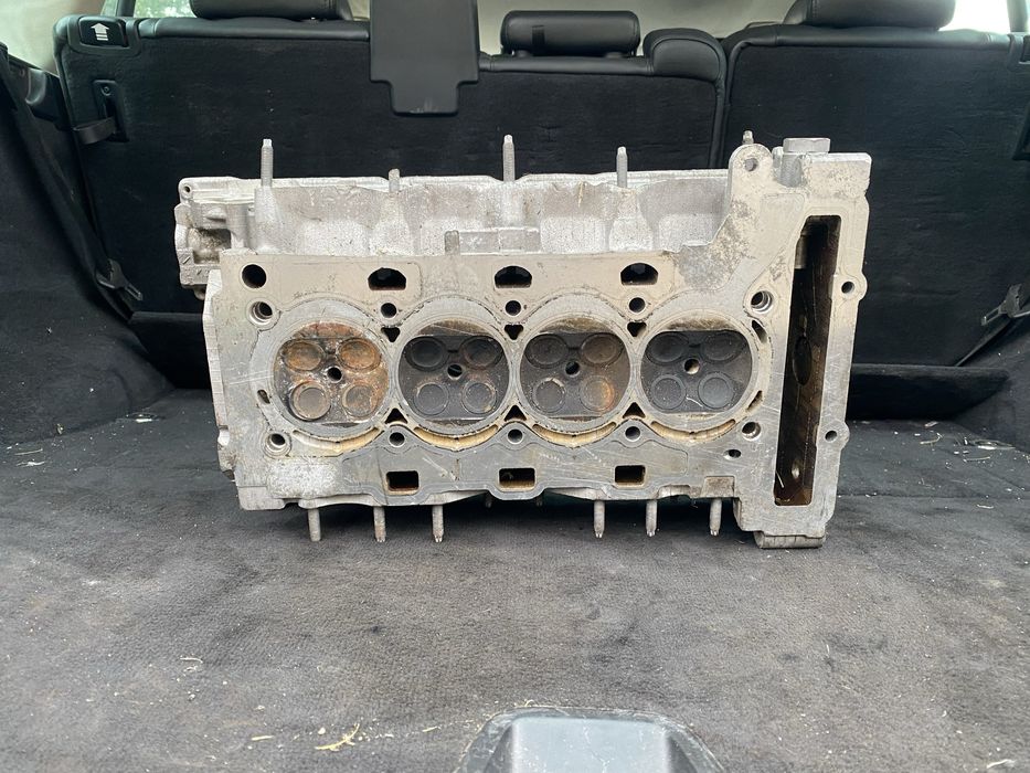 Цилиндрова глава Peugeot Citroën 1.4–1.6 VTI EP3, EP6