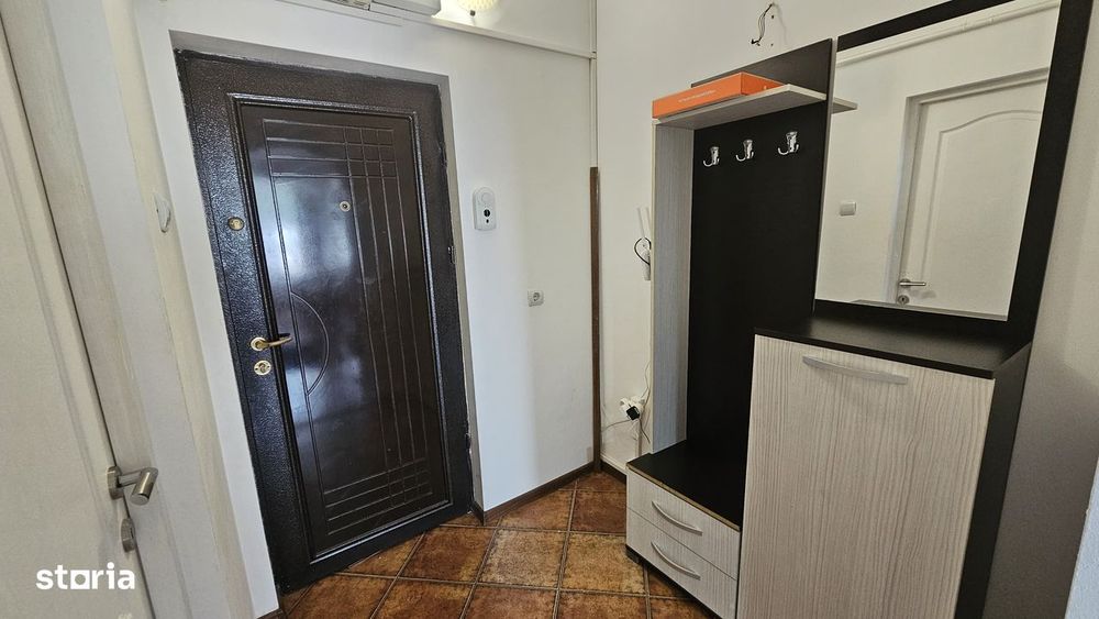 Apartament modern cu 1 camera de închiriat – etaj 4, zona Mazepa 1
