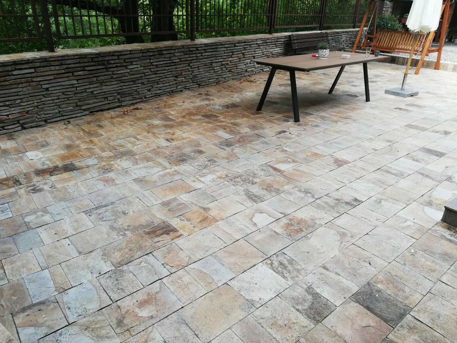 Естествен камък гнайс за облицовка ,настилка декорация