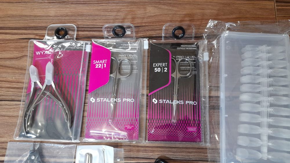 Стартовый набор для мастера маникюра