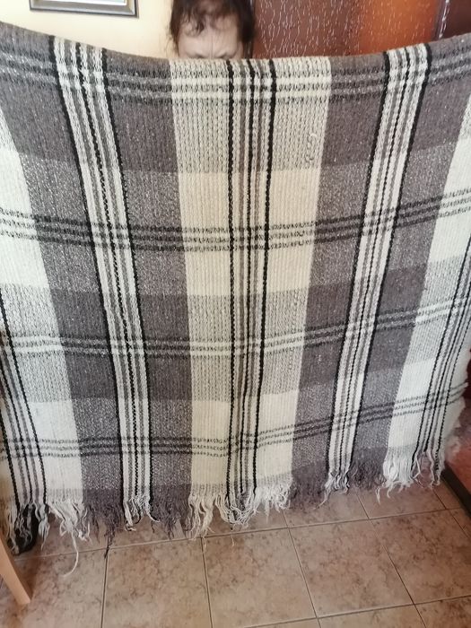 Продавам одеяла нови