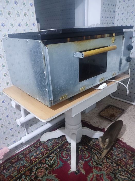 Продам духовую печь