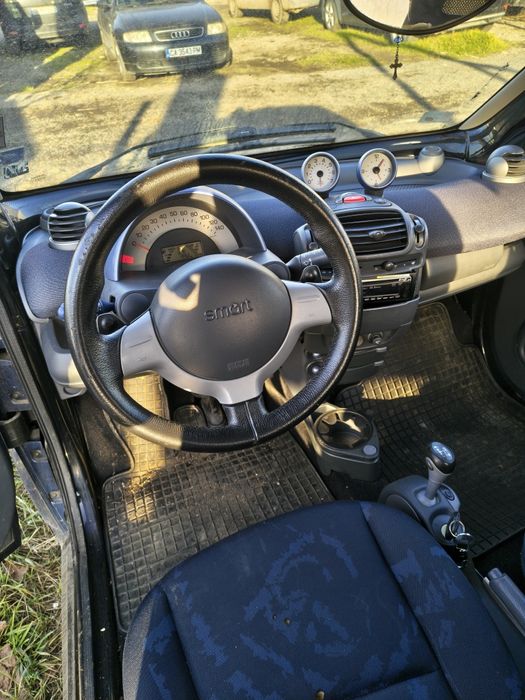 Смарт кабрио бензин 2005г. 3500лв