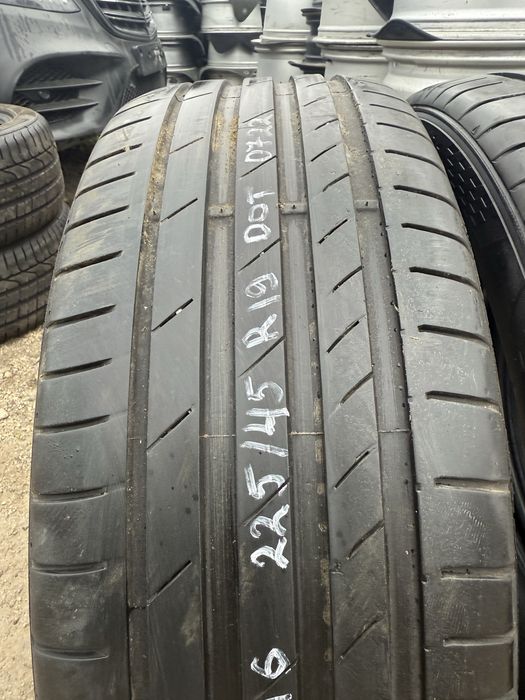 4 броя Летни гуми Kumho 225/45 R19 Dot 0722 ном 216