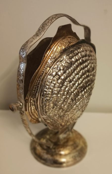 СРЕБРО - триетажна поставка за стриди Mayell Queen Anne