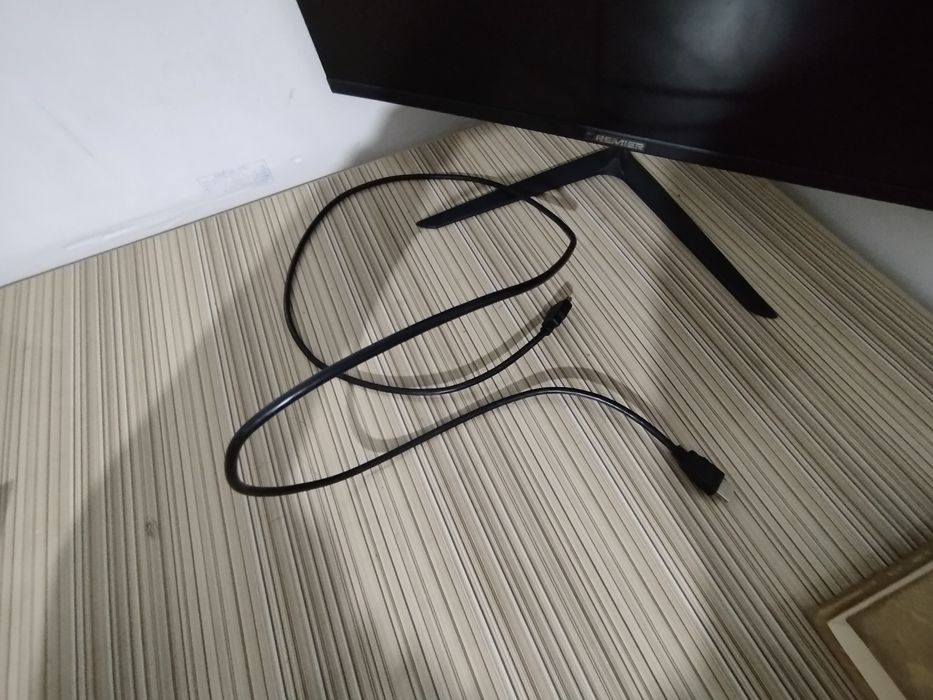 Монитор сотилади | Продается монитор